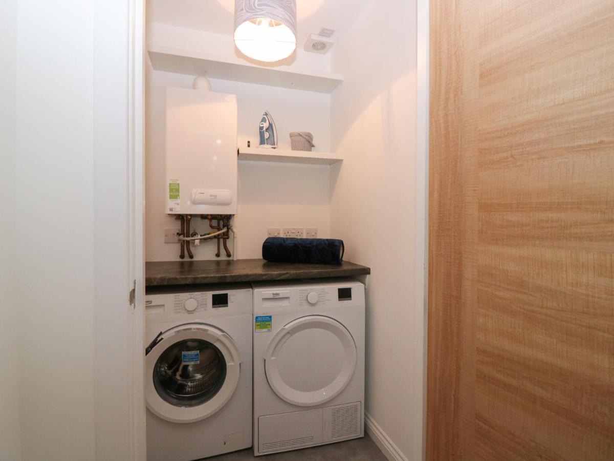 Ocean View Apartment บานฟ์ ภายนอก รูปภาพ